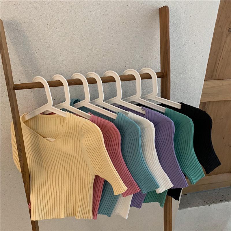 MS263 Áo len tăm cổ tim croptop