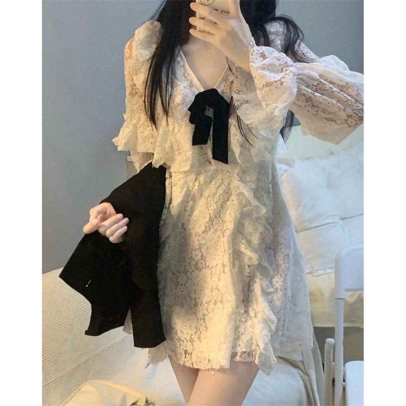 VÁY REN TAY DÀI LOE PHỐI NƠ TIỂU THƯ