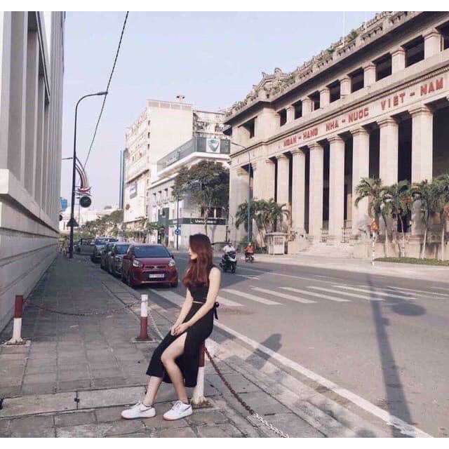 Chân váy midi xẻ tà siêu hot