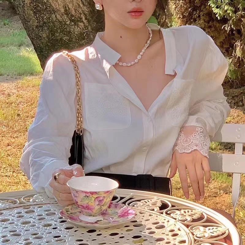 Áo sơ mi lụa HQ tay ren