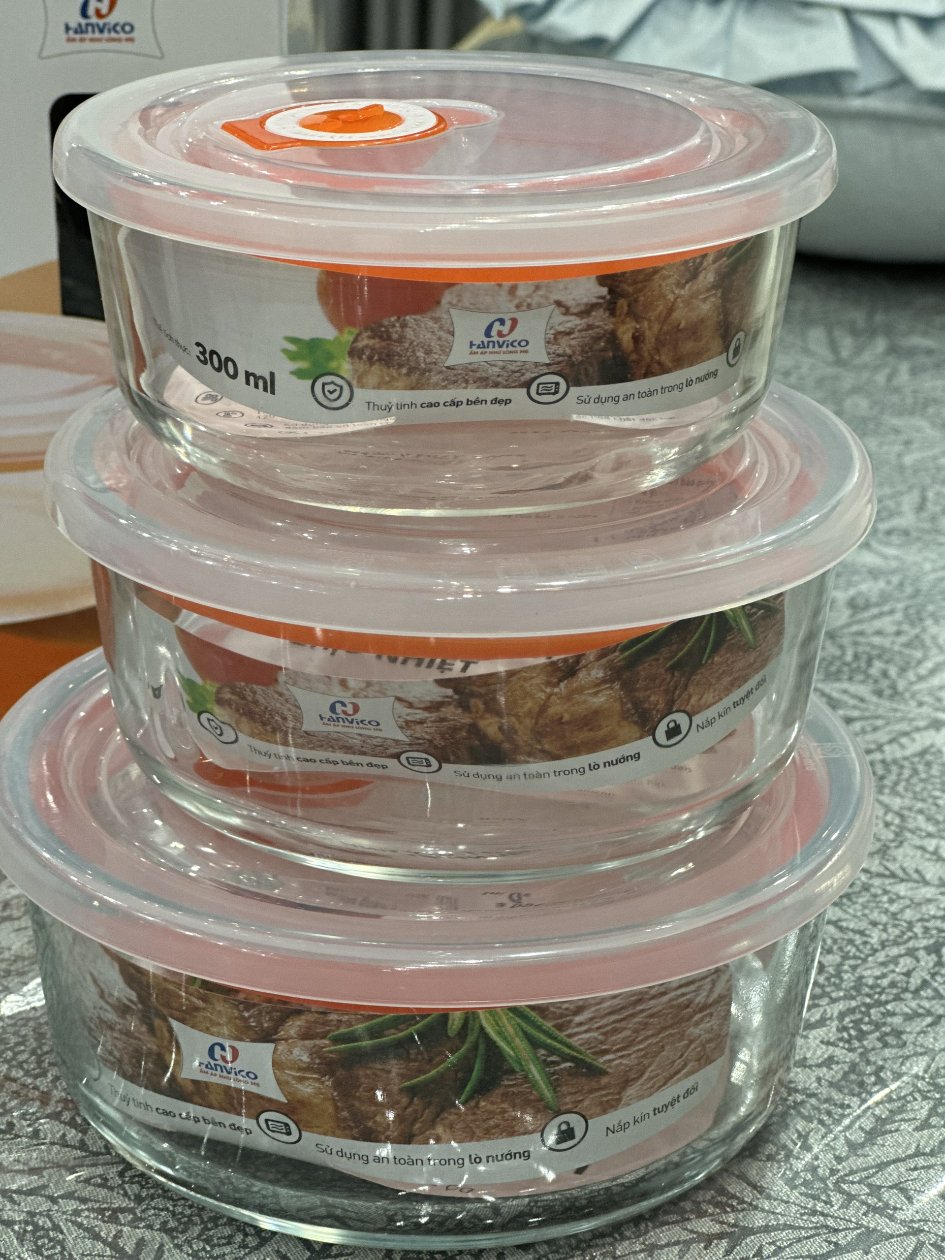 Bộ 3 Hộp thủy tinh chịu nhiệt tròn Hanvico 700ml, 500ml, 300ml