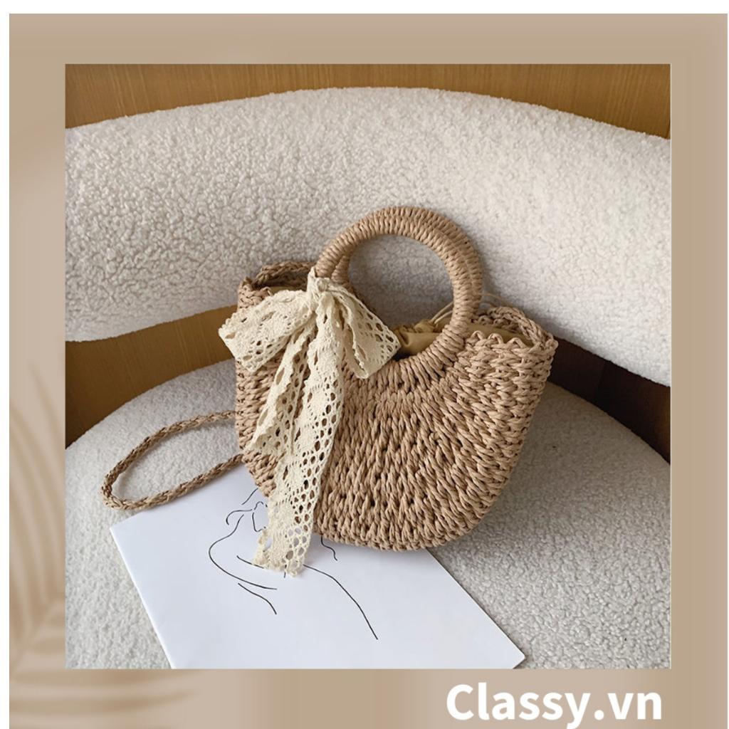 Túi cói Classy hình bán nguyệt kiểu dáng Vintage, có lớp lót trong rộng rãi phù hợp đi biển T324