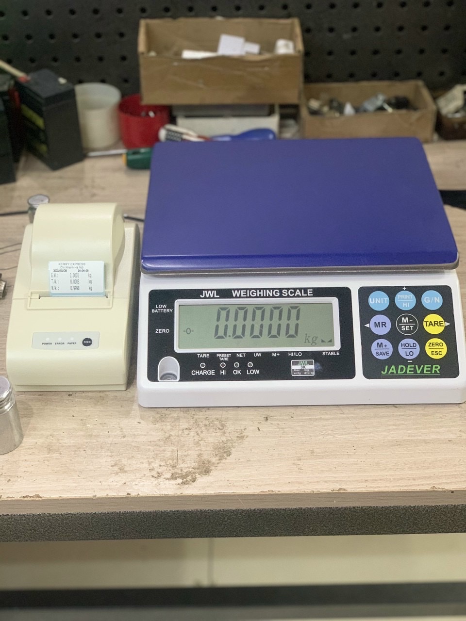 Cân Điện Tử JADEVER JWL 15 KG