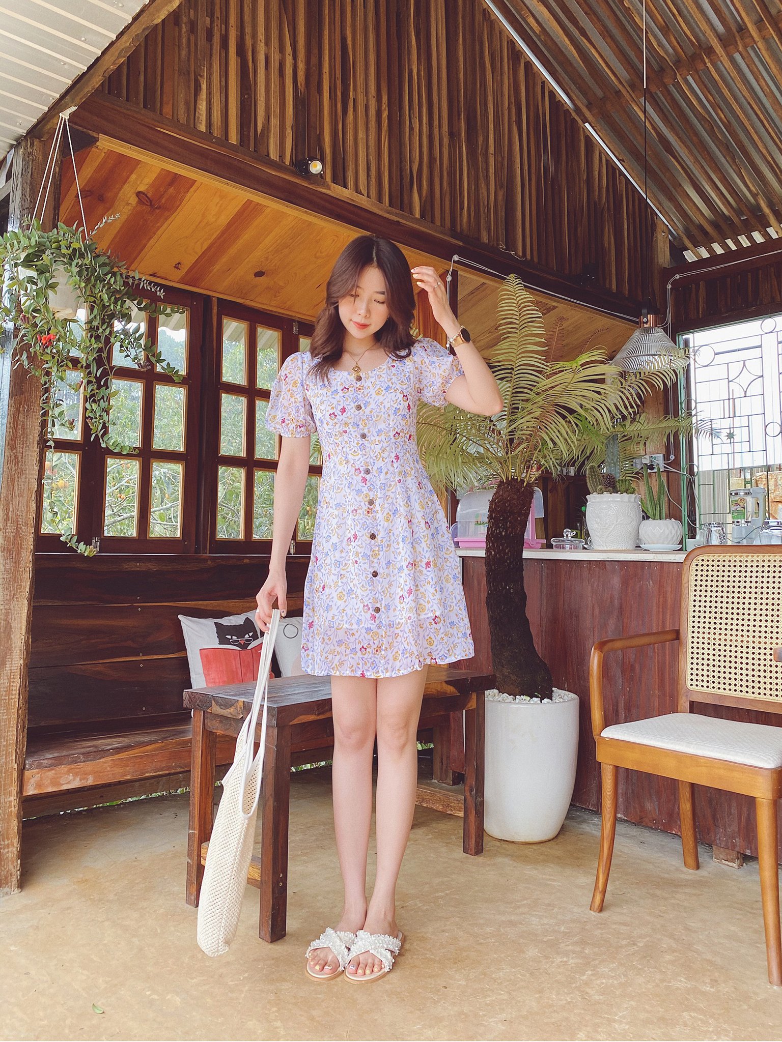 Đầm trắng hoa nút gỗ Zoe Dress Gem Clothing SP060290