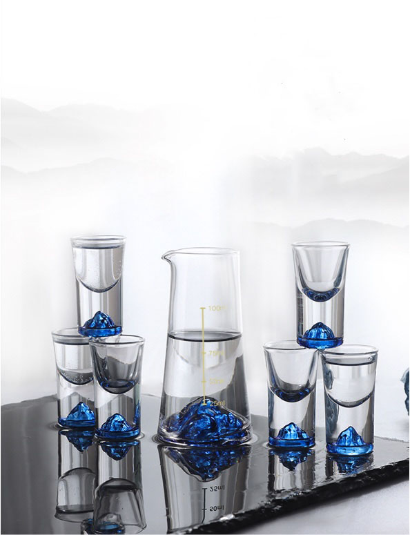 COMBO 6 LY VÀ 1 BÌNH THỦY TINH BLUE MARIS