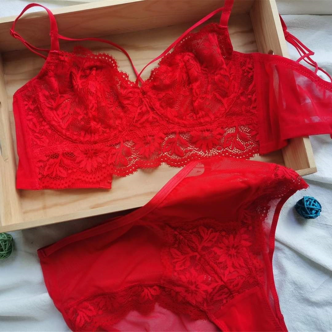 Set Đồ Lót Bralette Gợi Cảm Có Gọng Đệm Vừa Nâng Ngực