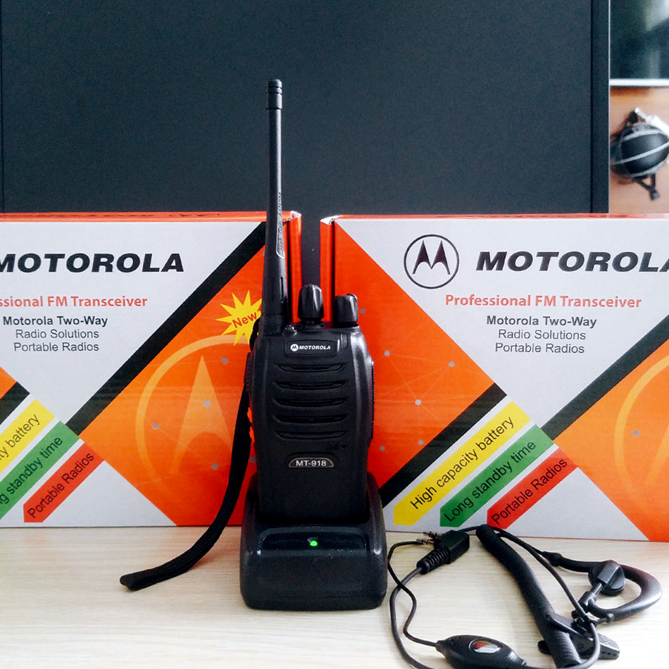 Máy bộ đàm Motorola 918 + Tai nghe chuyên dụng cho bộ đàm Motorola - Hàng nhập khẩu