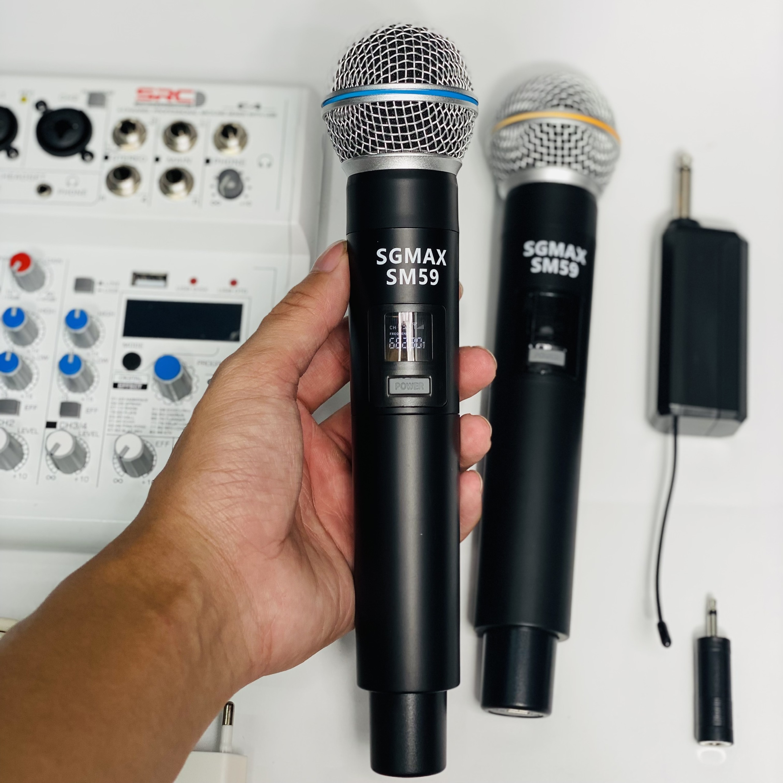 Combo Mixer Thu Âm Livestream Karaoke Mixer E4 và Micro SM59 Chính Hãng Giá Tốt -  Bảo Hành 12 Tháng Hàng Chính Hãng