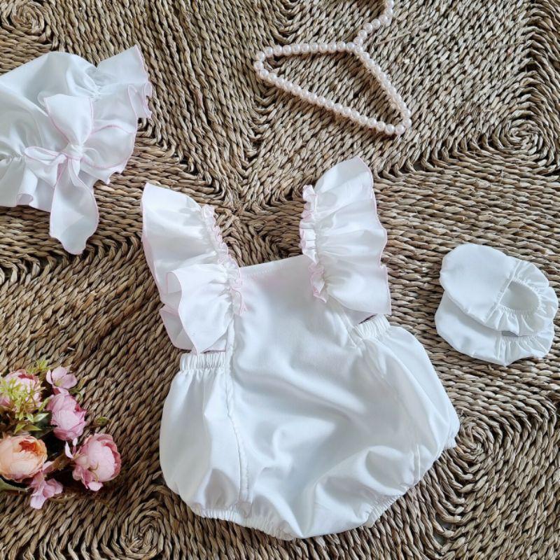 Combo 3 món body trắng phối vai bèo viền hồng nhẹ nhàng dễ thương cho bé iu
