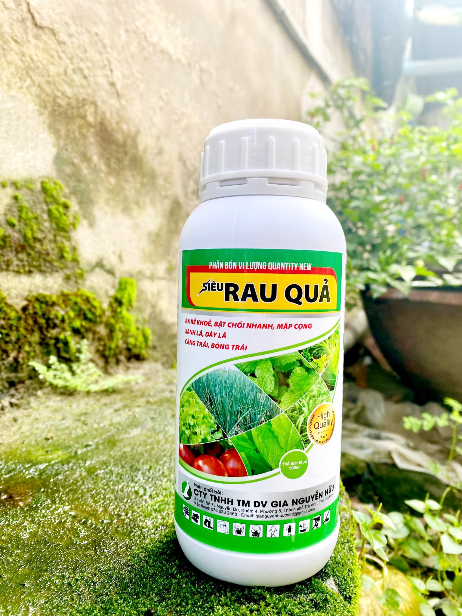PHÂN BÓN DÙNG CHO RAU ĂN LÁ, RAU ĂN QUẢ - TO CỌNG, NỞ BỤI, MƯỚT LÁ CHAI 500ML