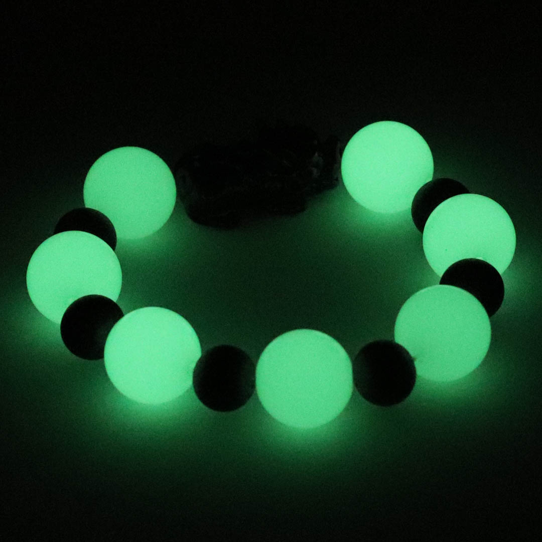 Vòng chuỗi đeo tay đá dạ quang 14 ly  charm tỳ hưu và bi inox, vòng tay chuỗi hạt