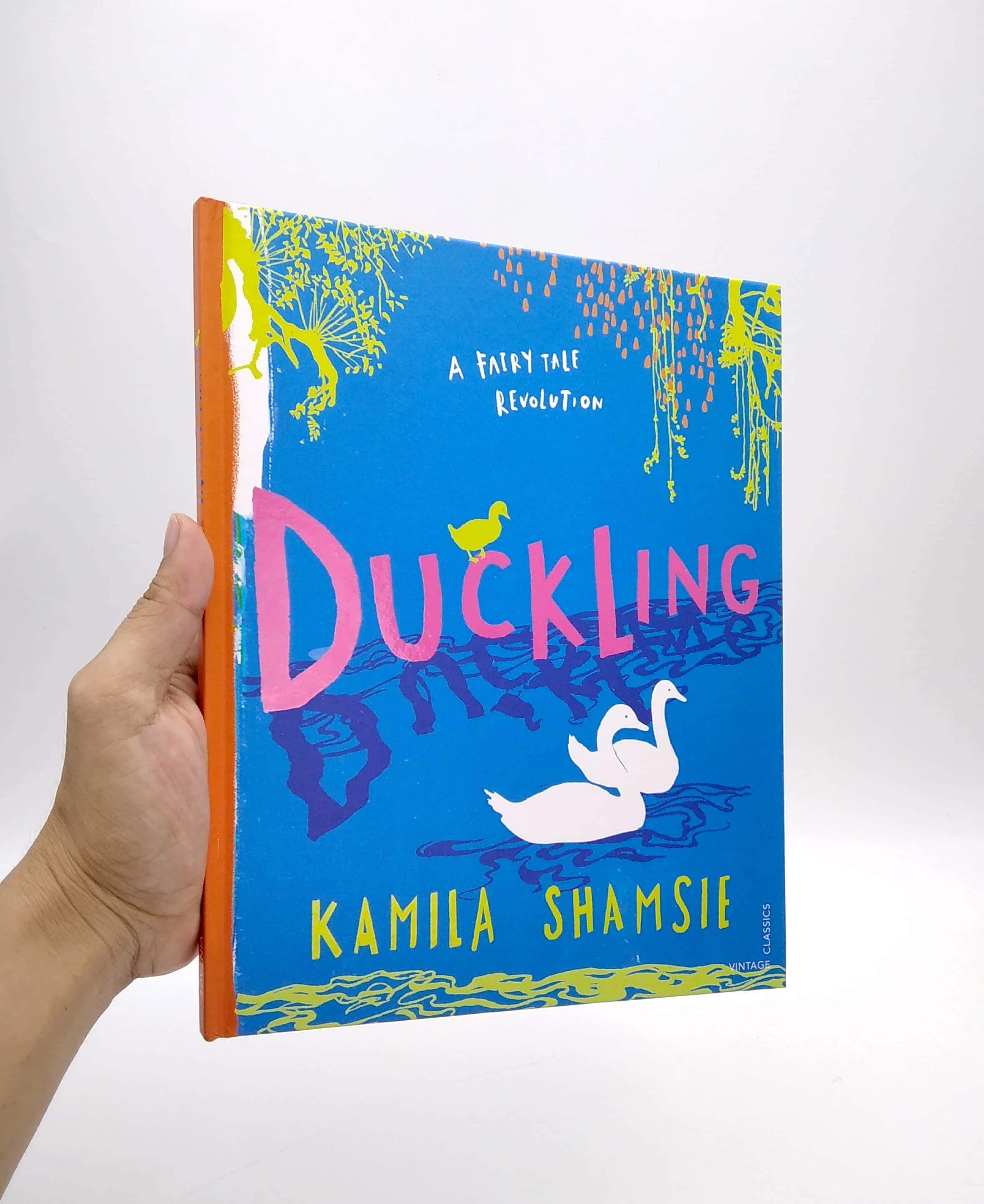 Duckling: A Fairy Tale Revolution