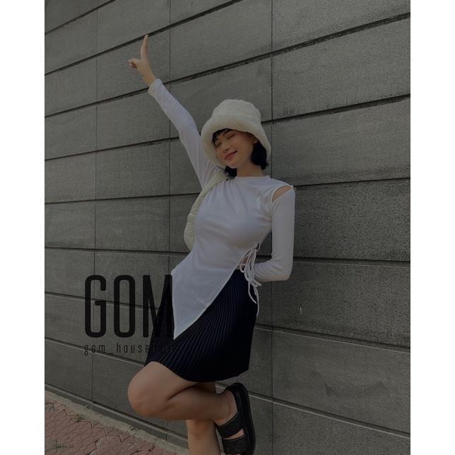 Áo khoét vai cột tà lini
