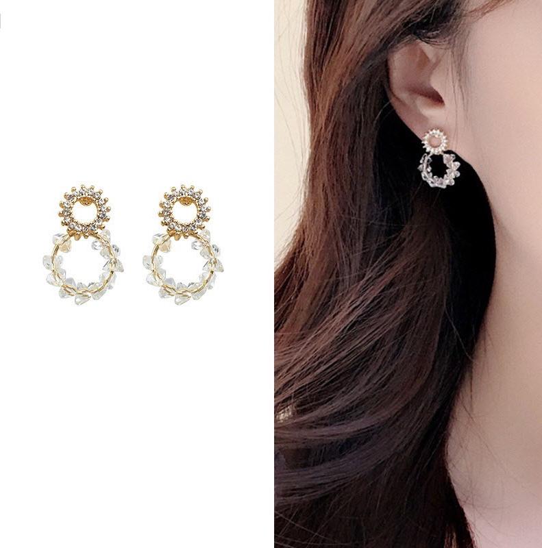 Bông tai vòng tròn bé xinh