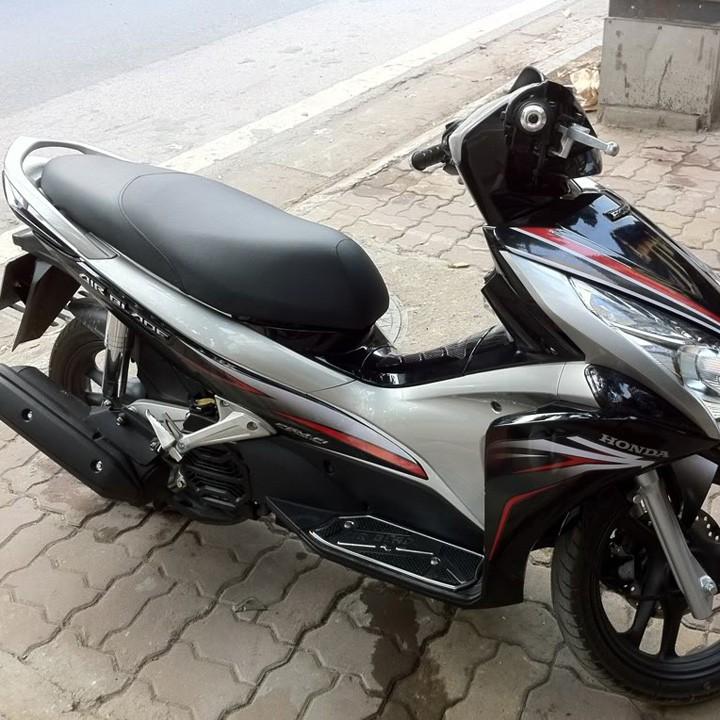 Decal nổi dành cho AIRBLADE đời 2011 dán xe máy A235