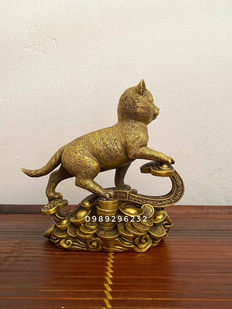 Tượng Mèo bằng đồng vàng