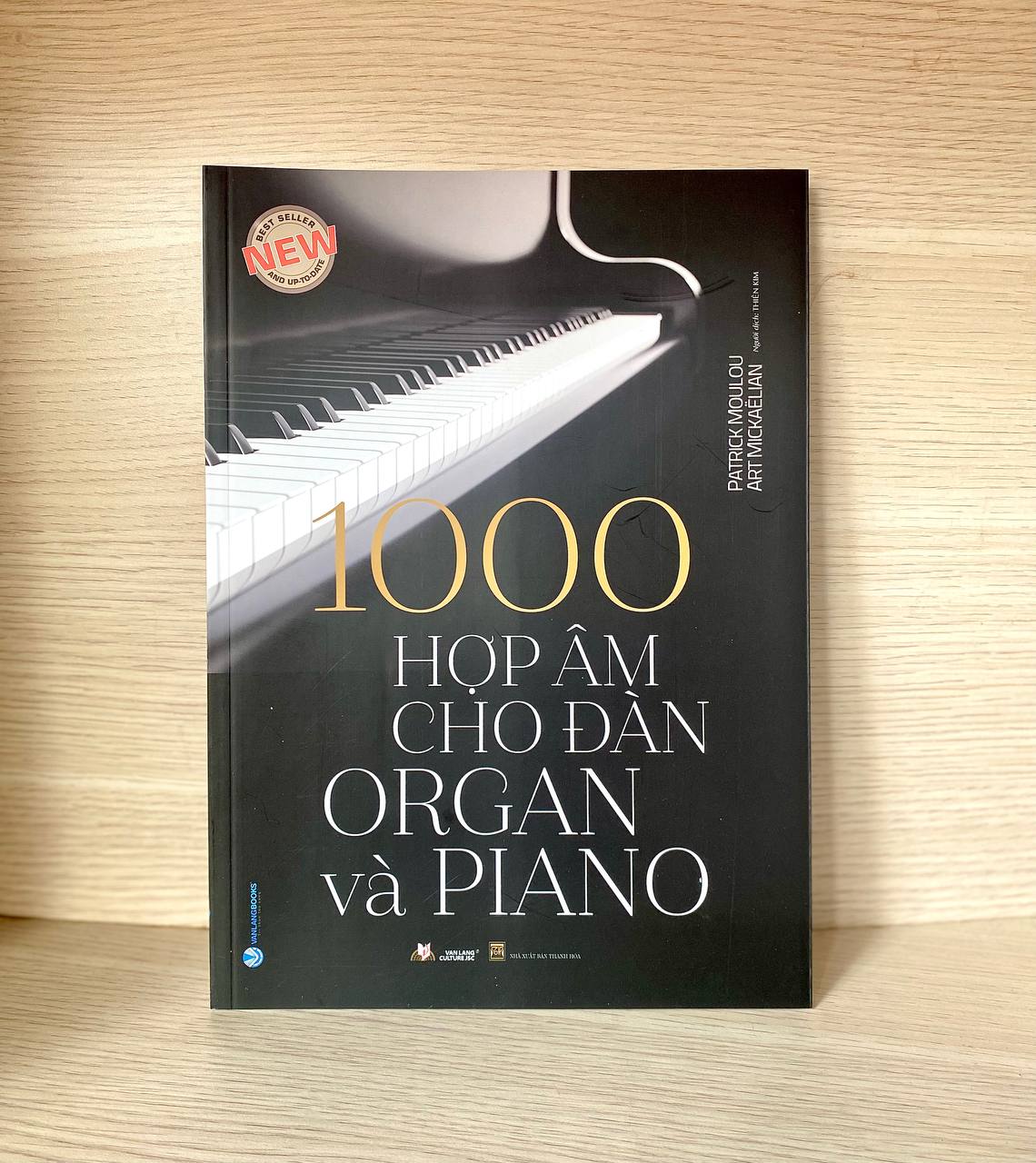 1000 Hợp Âm Cho Đàn Organ Và Piano (Tái Bản 2023)