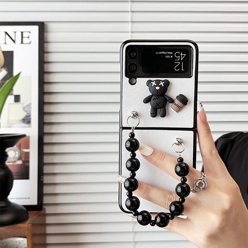Ốp Lưng Cho Samsung Galaxy Z Flip 5 / Z Flip 4 Gấu Nổi Kèm Dây Xỏ Tay Xinh Xắn - BUM STORE GALAXY CASE