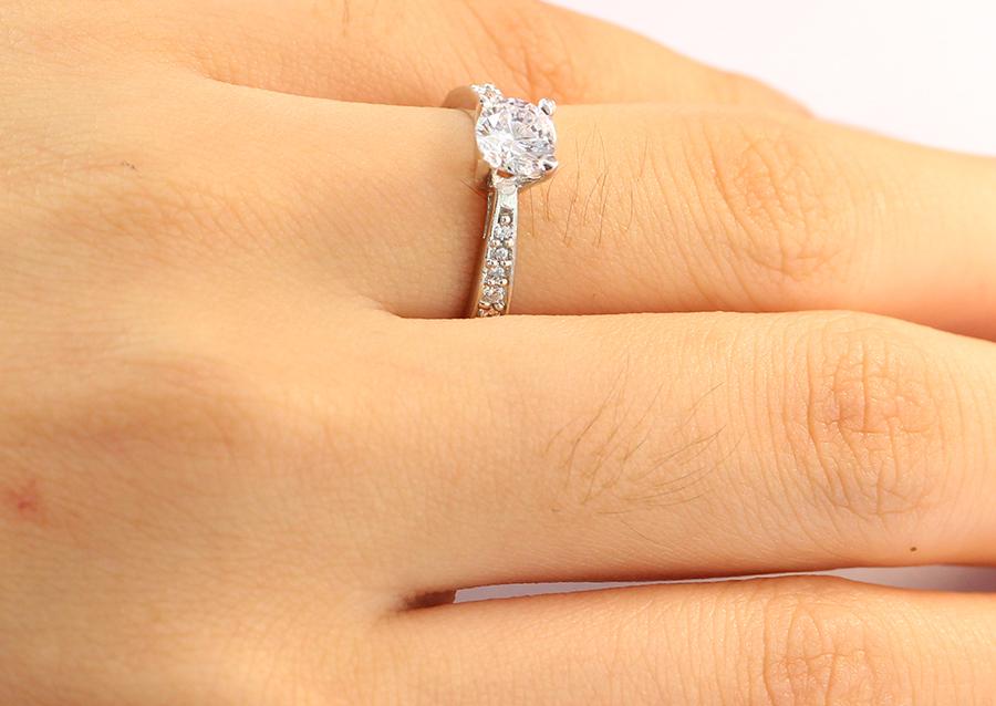 Nhẫn bạc nữ đẹp đính đá cao cấp tinh tế NN0220