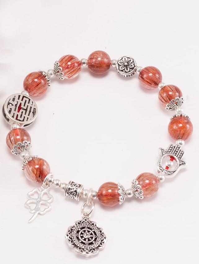 Vòng Tay Đá Thạch Anh Tóc Đỏ Đồng Trục Phối Charm Bạc Ngọc Quý Gemstones