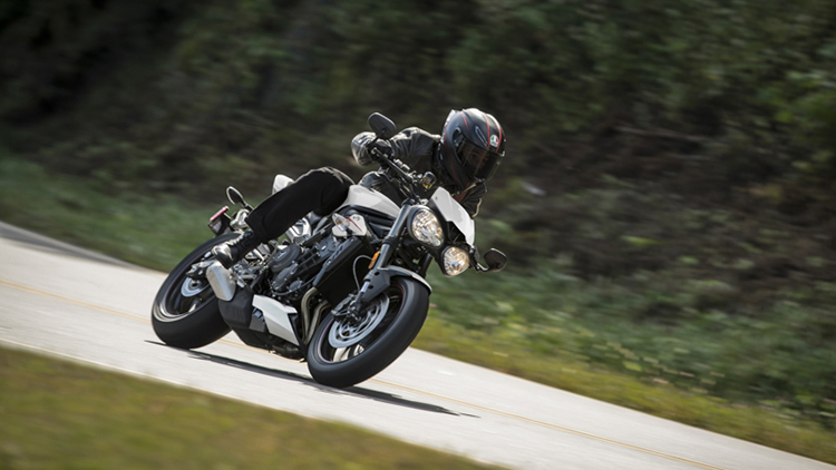 Xe Môtô Triumph Street Triple RS - Trắng