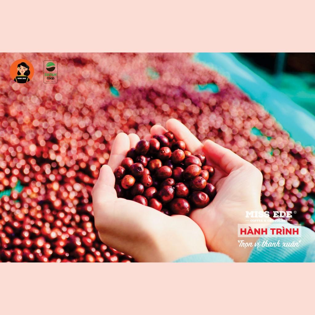 Cà phê hoà tan Đen đá MISS EDE - 240g: 15 x 16 g (có đường) - Siêu mạnh với tỷ lệ cà phê hoà tan tới 35%