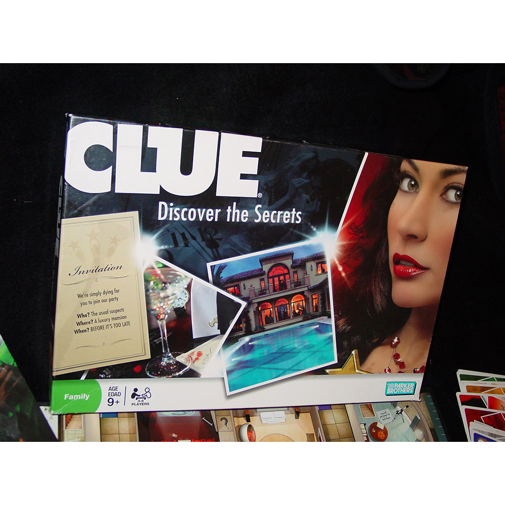 Bộ Board Game Giải Trí Discover The Secrets Clue Trò Chơi Phá Án Hiện Đại