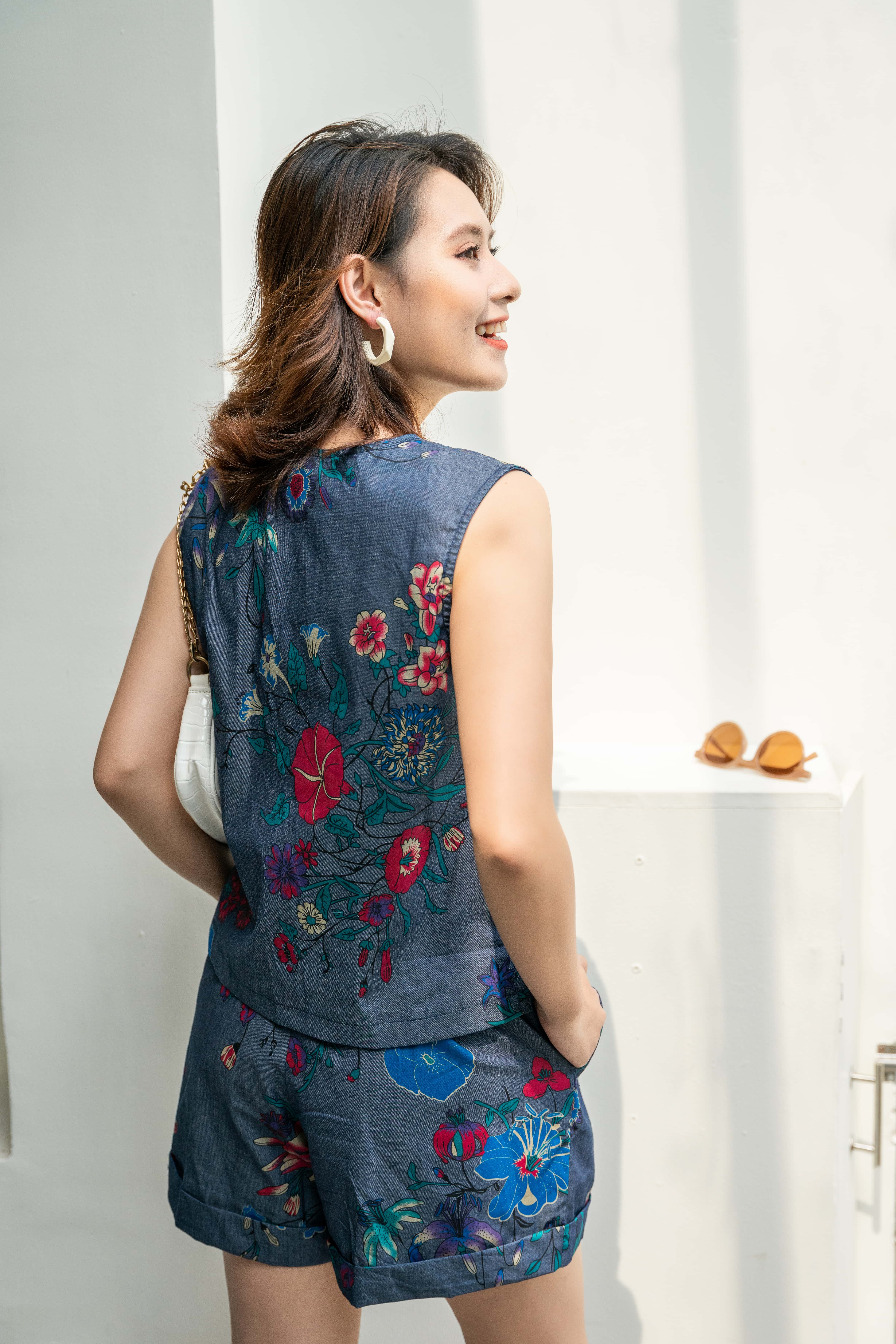 Đồ bộ đùi 3 nút hoa tím