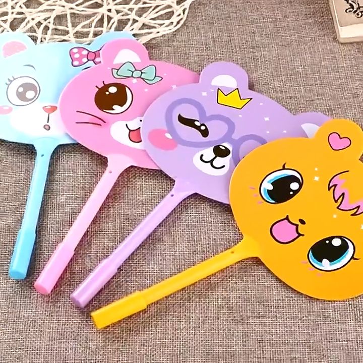 Combo 2 Bút Bi Mực Xanh Bút Hình Quạt Nhiều Hình Ngộ Nghĩnh Dễ Thương Cho Bé - HENRYSA