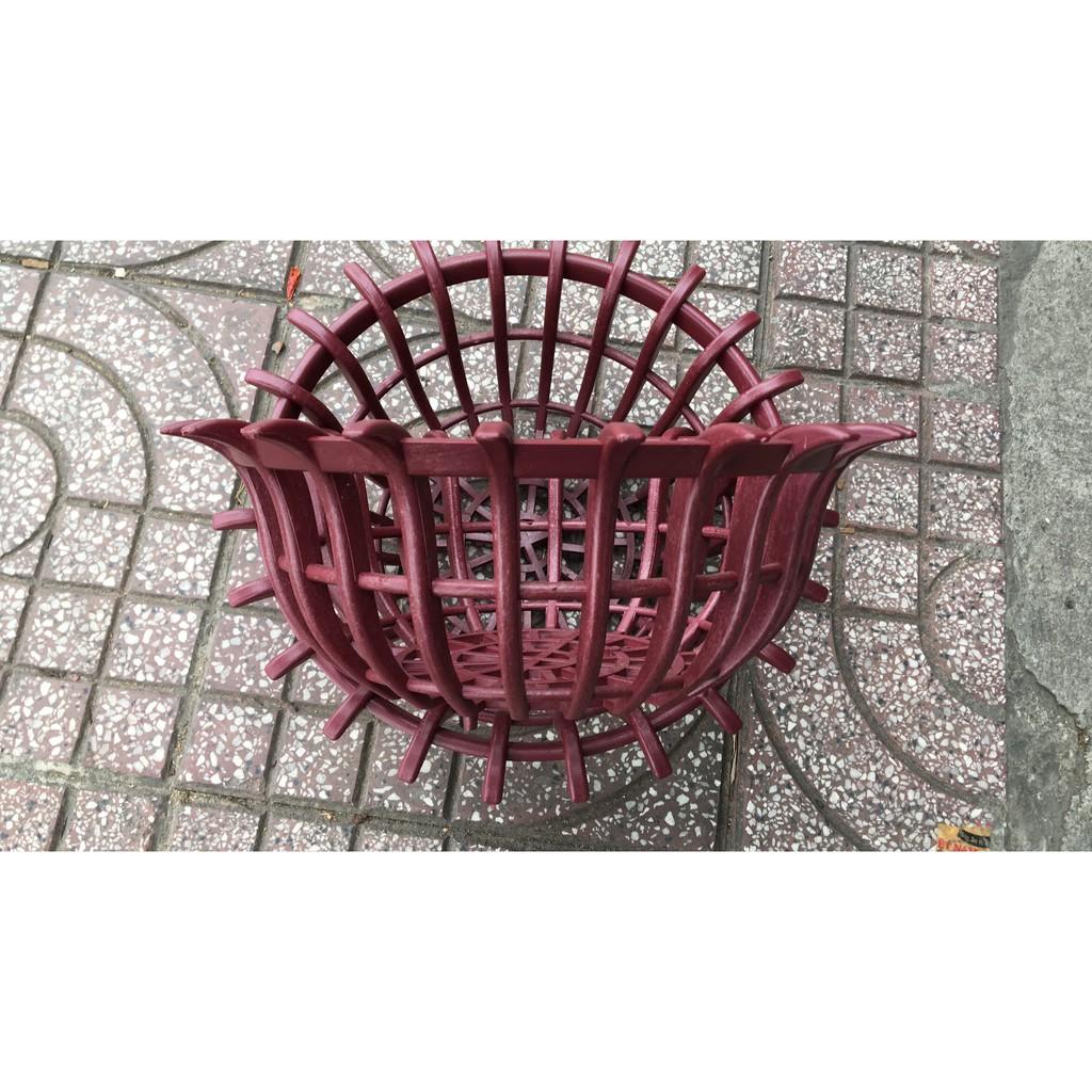Bộ 02 chậu giả gỗ hỏi 40 cm và 02 Móc dài 1 mét lọt lòng 33 cm cao 15 cm Màu nâu