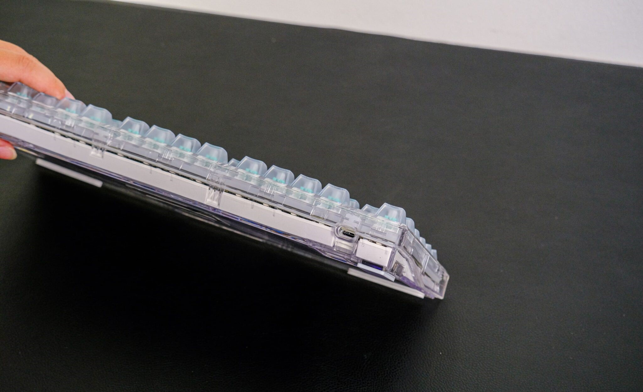 Bàn phím cơ FL-Esports Q75 SAM (Transparent White Light Ice Keycap/Transparent Black Dark Ice Keycap) 3 Mode/Gasket Mount - Hàng chính hãng