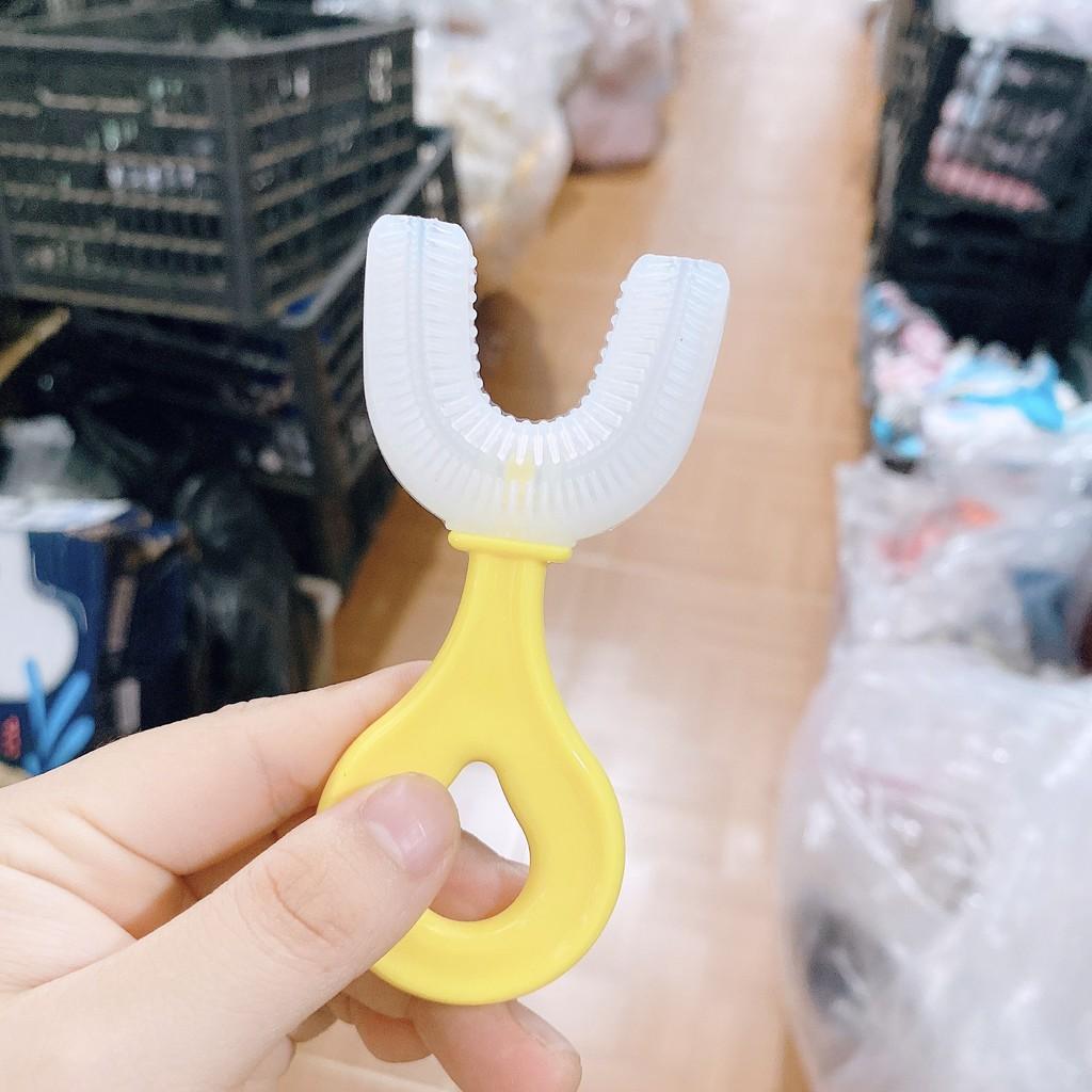 Sale !!! Bàn Chải Chữ U Thần Thánh Cho Bé Từ 2 - 6 Tuổi Shop Phúc Yến