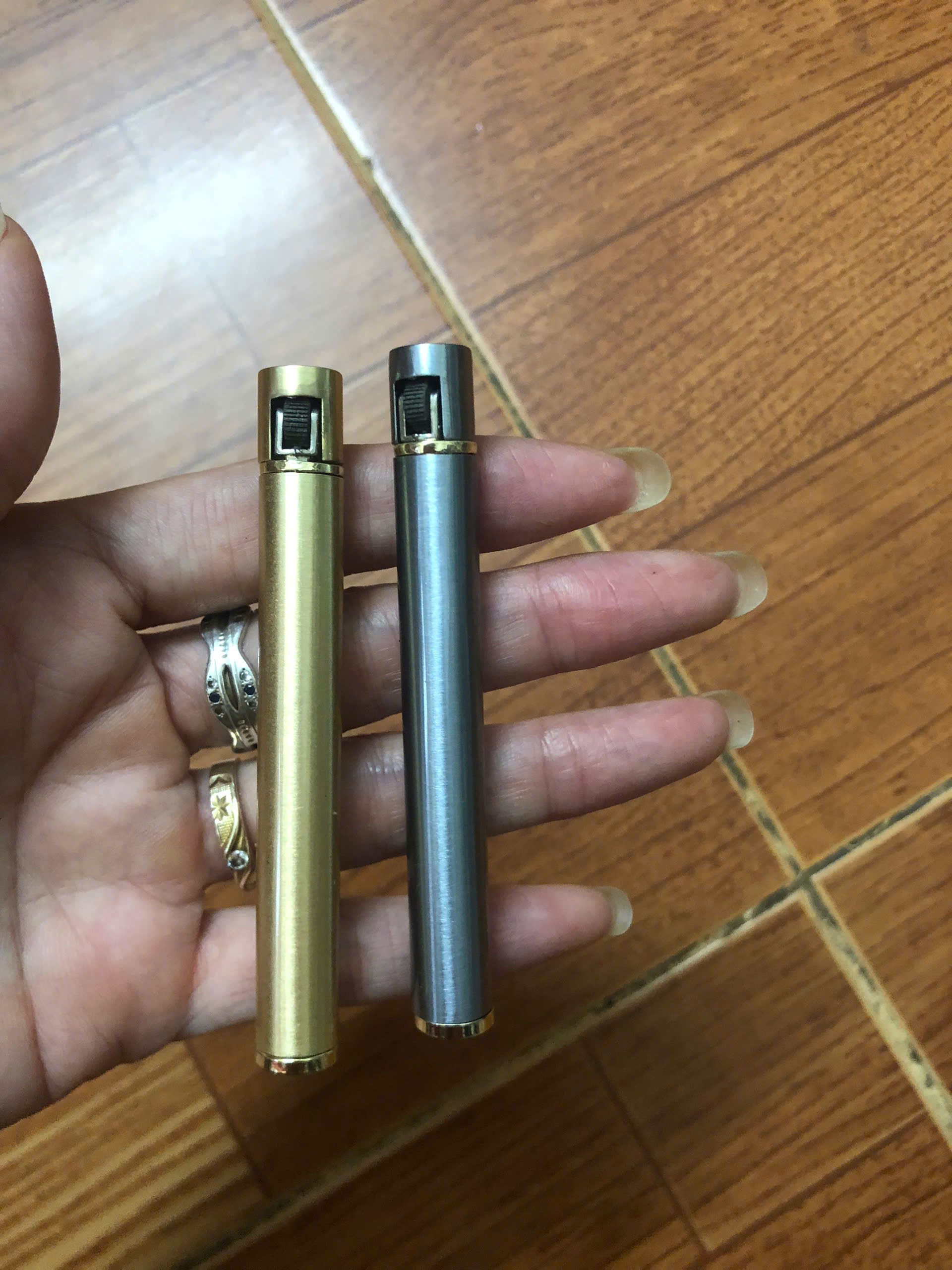 Vỏ hộp quẹt bật lửa ga đá nhỏ gọn nhiều màu