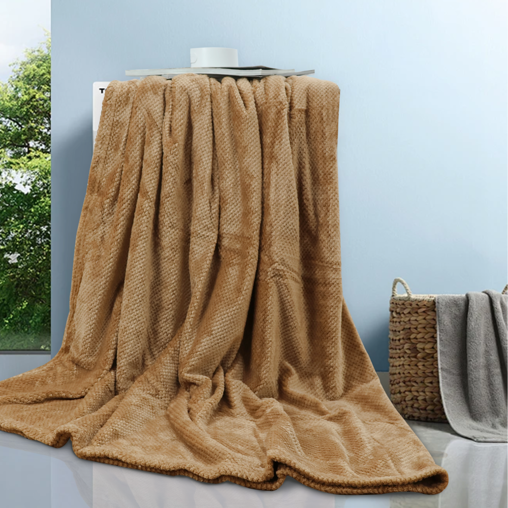 Hình ảnh Mền San hô NIN - Broccoli Brown 1m8x2m 100% vải Microfiber, mền lông tuyết vân kẻ ô vuông nhỏ mềm mại, ấm áp, chăn thu đông cao cấp, kiểu dáng Hàn Quốc, dùng được cho cả xe hơi oto, gấp gọn