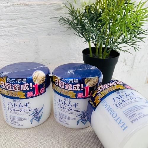 Kem dưỡng ẩm Hatomugi Moisturizing &amp; Conditioning The Milky 300g - Kem dưỡng ẩm trắng da hạt ý dĩ Nhật Bản