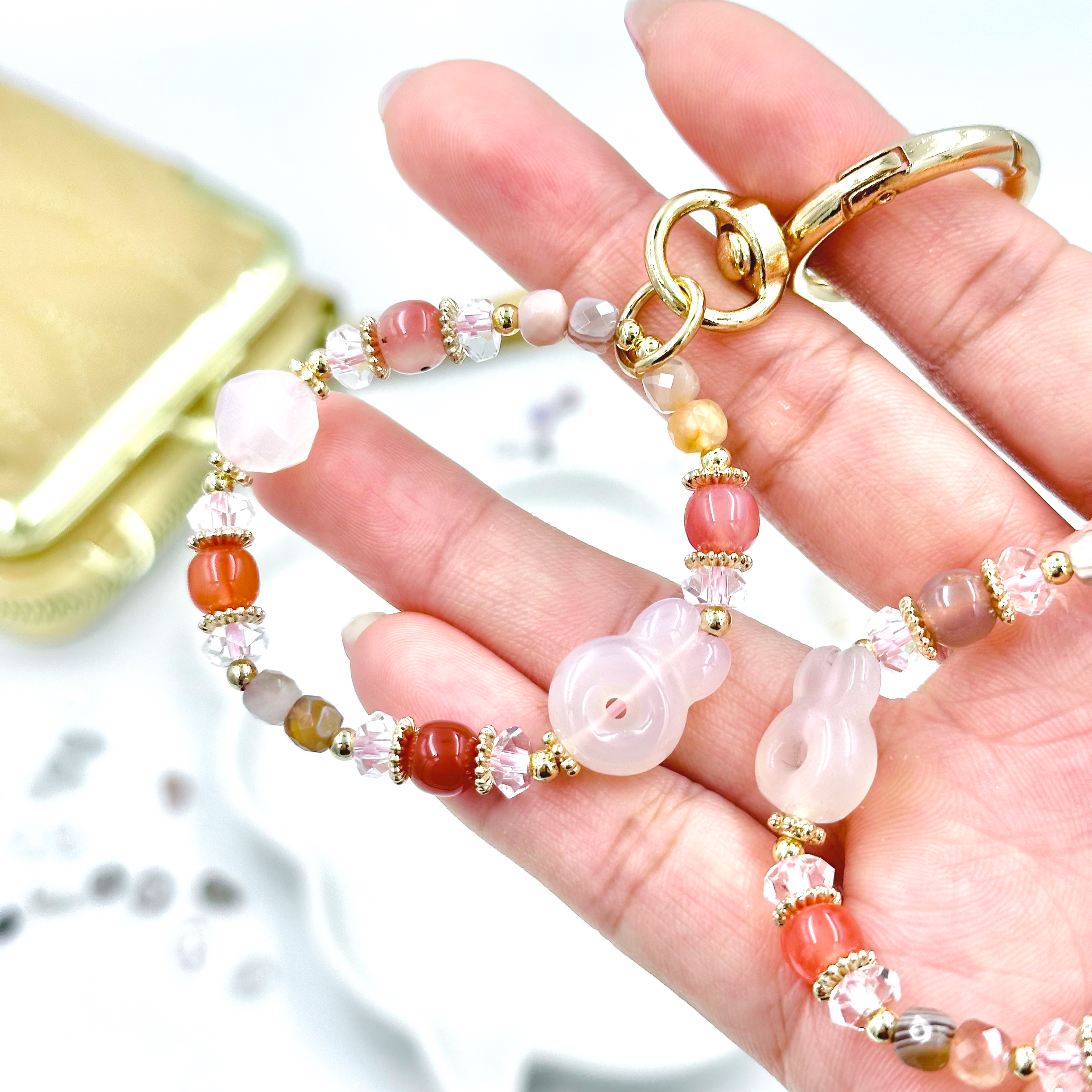 CRZ Bag Charm - Phụ Kiện - Carnelian WithWhite Agate Rabbit Donut - Móc Khóa Vòng Tay Đá Carnelian, Mã Não Trắng Kèm 1 Charm Mã Não Hình Chú Thỏ Donut