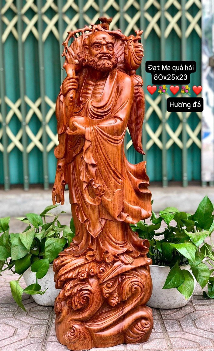 Tượng đạt ma sư tổ bằng gỗ hương đá liền khối kt cao 80cm