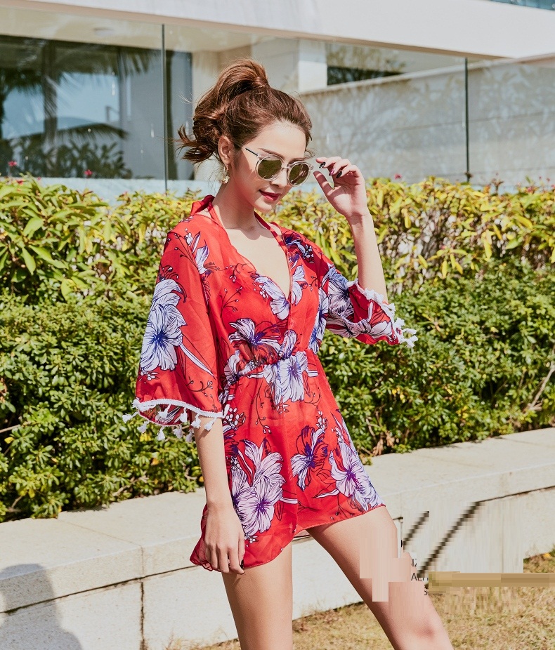 Sét bikini kèm áo hóa xinh xắn BY4295