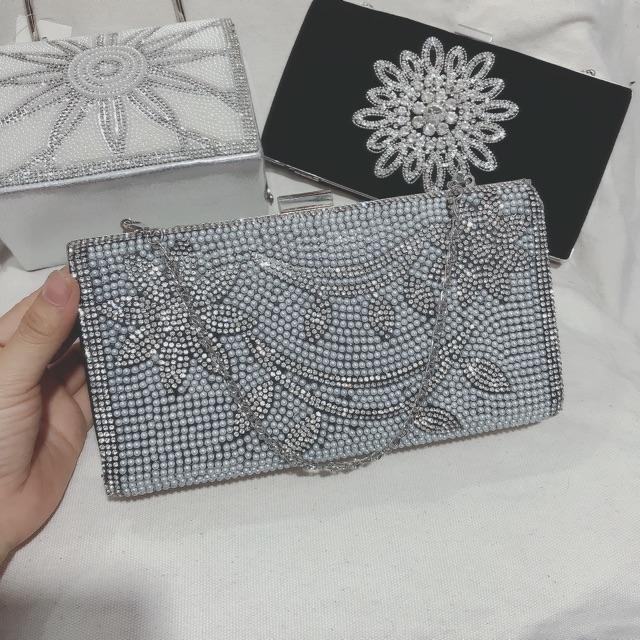 Ví cầm tay- clutch- nhung đen đính đá kèm 2 dây dài ngắn