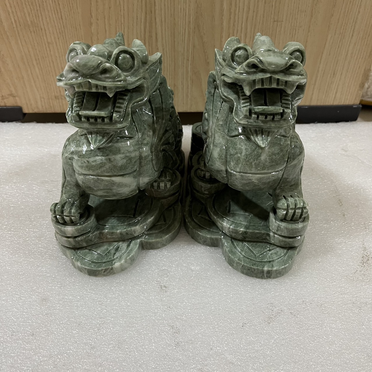 Tỳ hưu, tì hưu đá tự nhiên màu xanh lục dài 22 cm, nặng 8 kg/ cặp cho người mệnh Hỏa và Mộc