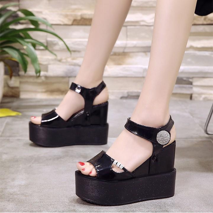 Sandal đế xuồng 12cm X484 chất da chống nước