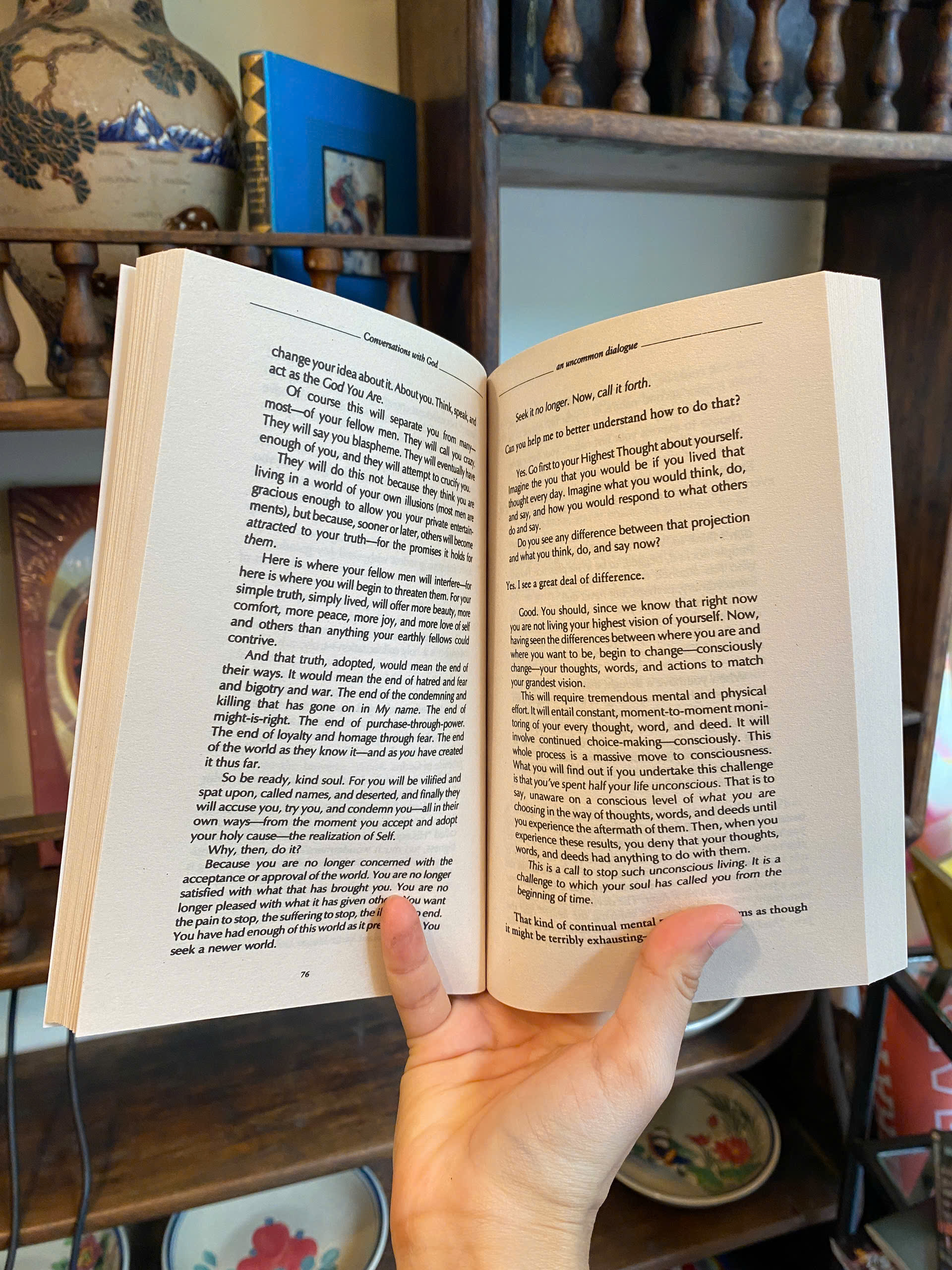 Sách - Conversations with God: An Uncommon Dialogue Book 1 by Neale Donald Walsch | English Book