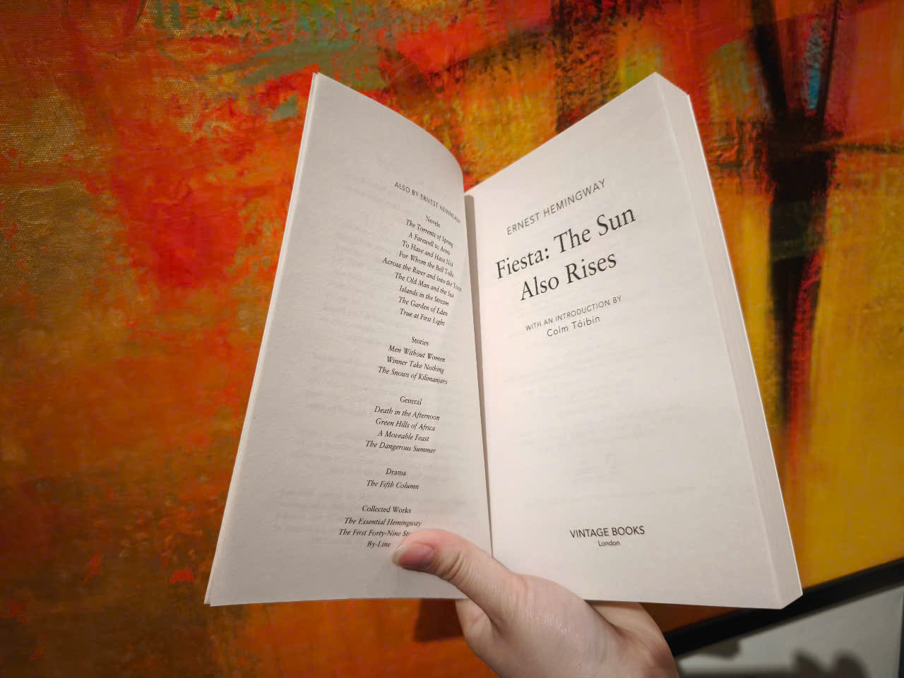 Sách - Fiesta : The Sun Also Rises by Ernest Hemingway - Văn học kinh điển tiếng Anh/Mordern Classic &amp; Nobel Prize Winner