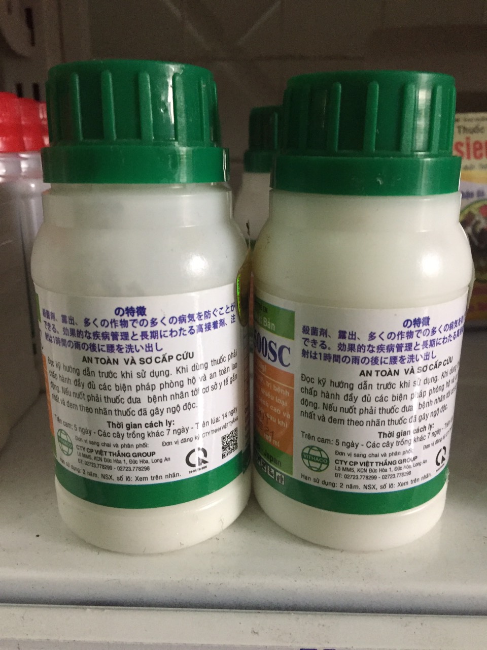 Daconil 500sc chuyên trừ mốc sương, thán thư, đốm lá, phấn trắng. - 100ml
