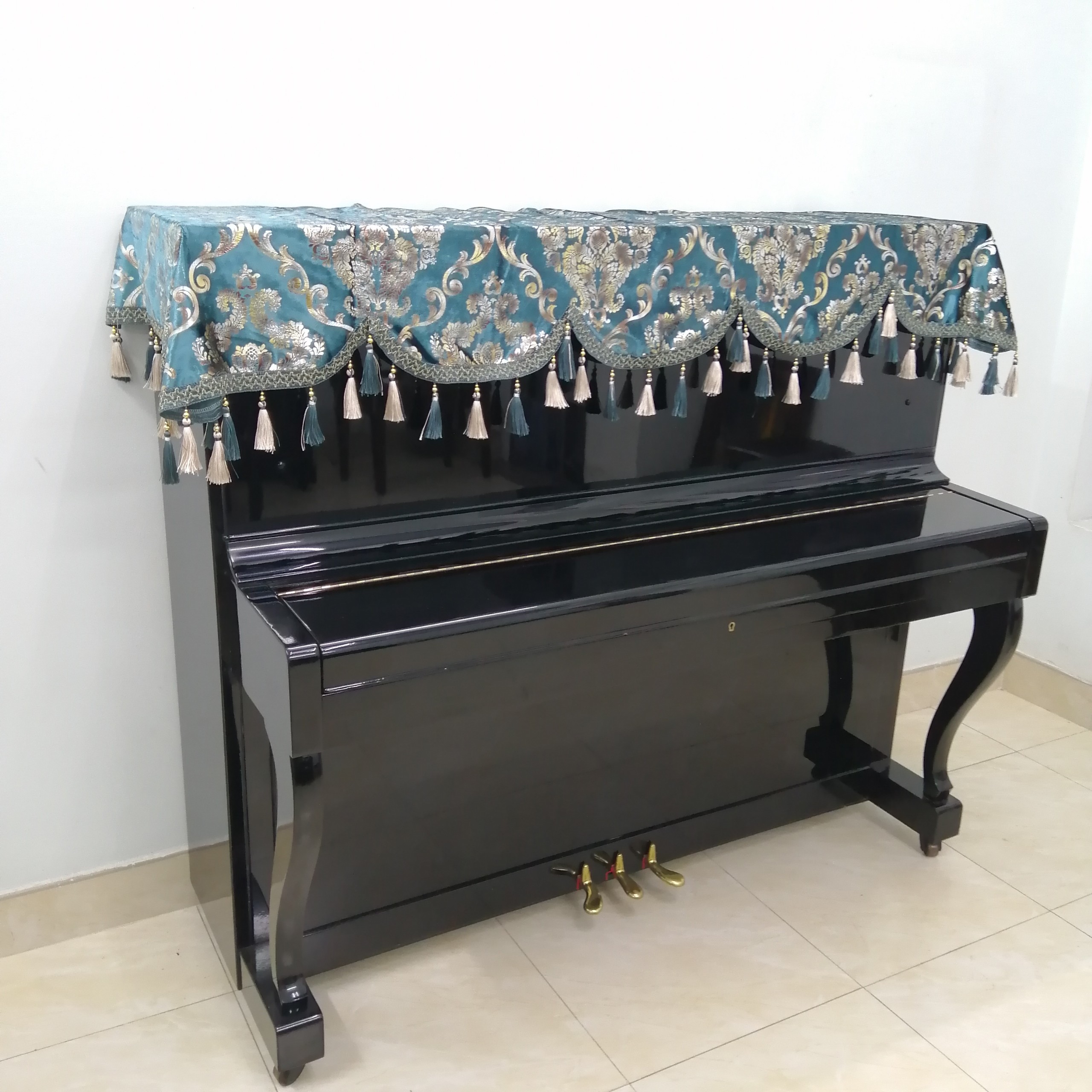 KHĂN PHỦ ĐÀN PIANO CƠ MÀU XANH HOÀNG GIA PHỐI TUA RUA HẠT CHÂU SANG TRỌNG