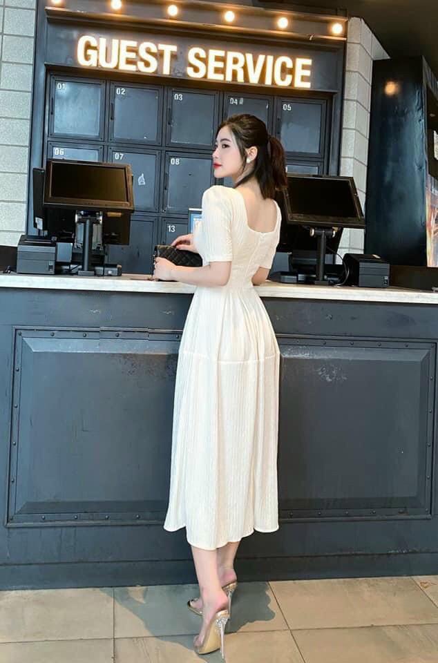 ĐẦM MIDI XỐP CỔ VUÔNG XẺ TÀ 13405