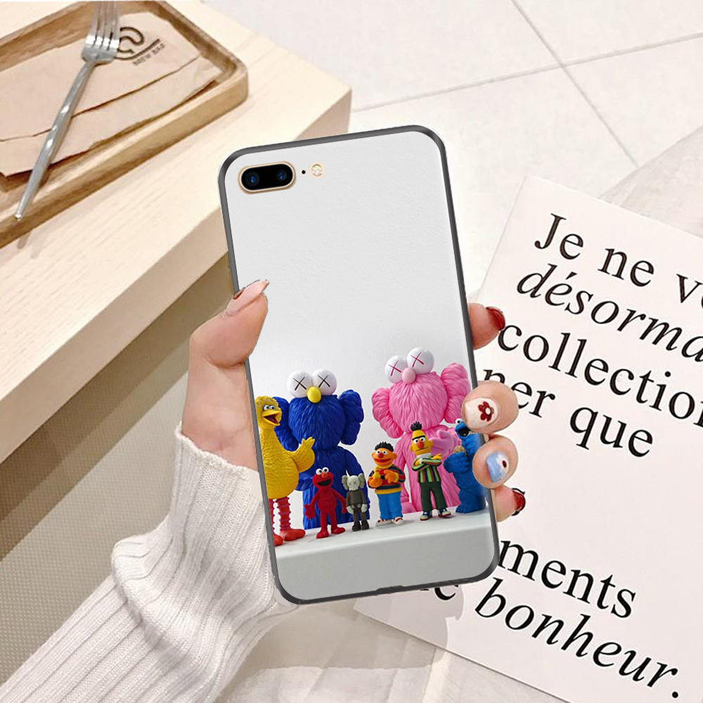 Ốp lưng điện thoại iPhone 7 Plus viền silicon dẻo TPU  hình Gấu KAW - Hàng chính hãng
