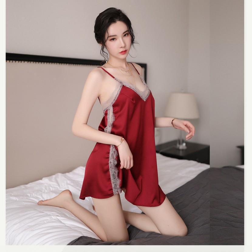 Váy ngủ sexy xẻ tà cao cấp - đầm ngủ gợi cảm B1035