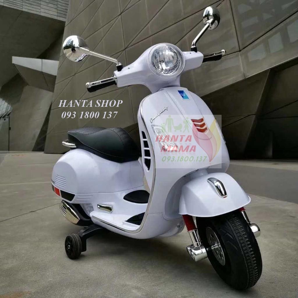 Xe máy điện trẻ em cao cấp VESPA Q618 ( Động cơ 12V, Bình ắc quy:2 bình 6V4.5AH)