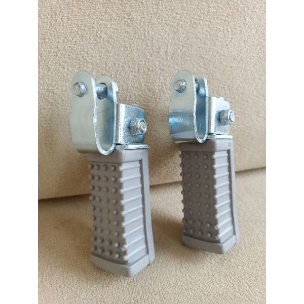 Gác để chân sau xe đạp loại cao cấp, bắt thẳng vào sườn xe
